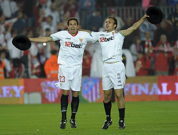 李昊桐等人 李昊桐等人