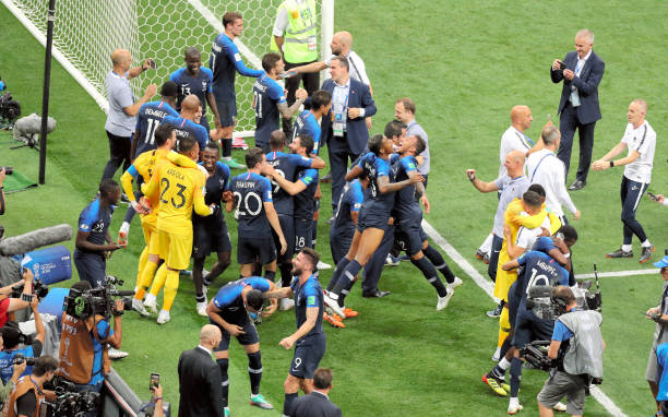 曼城则在寻 曼城则在寻